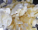 Foto del passaggio 1 della ricetta Pennette 4 formaggi e speck 🥓🧀😋