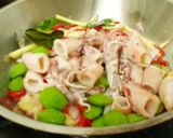 Foto langkah ke 4 dari resep Tumis Cumi Asin Petai.