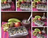 A picture of step 2 of Blueberries Banana Chia Oats and Dates Smoothie Bowl.