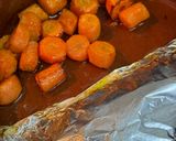 Foto del paso 3 de la receta: Merluza al papillote con zanahoria asada