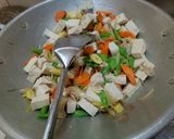 Foto langkah ke 5 dari resep Capcay tahu putren favorit.