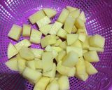 Foto langkah ke 2 dari resep Sambal goreng hati ampela kentang.