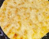 A picture of step 6 of White Makki Ki Roti 😋.