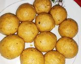 बेसन के दानेदार लड्डू (Besan ke danedar ladoo recipe in hindi) रेसिपी चरण 5 फोटो