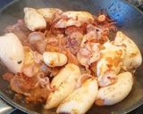 Foto del paso 5 de la receta: Calamarçets i butifarra amb mongetes (chipirones y botifarra con judías)