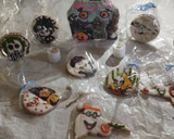 Foto del paso 11 de la receta: Galletitas de Halloween!! De masa de jengibre y decoración de glasé!!