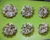 A picture of step 2 of Sprouts Muffins.