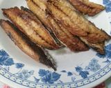 Foto langkah ke 3 dari resep Tumis Ikan Cue Keranjang.