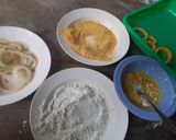Foto langkah ke 4 dari resep Onion Ring Kriyuk Kokoh.