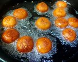A picture of step 3 of Gulab Jamun Kheer.