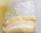 Hình bước làm 2 của món Chuối cuộn đa nem chiên xù