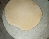 A picture of step 3 of Methi paratha.