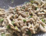 Foto langkah ke 3 dari resep Tumis usus ayam rawit hijau.