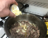Foto del paso 2 de la receta: Ternera estofada con patatas al estilo de mi madre