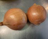Une image de l'étape 1 de Pâtes d’Alsace aux légumes sautés, saucisses et emmental.