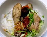 รูปขั้นตอนการทำที่ 7 ของ เส้นเล็กน้ำไก่ตุ๋น