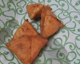 आलू के समोसे (aloo ke samose recipe in Hindi) रेसिपी चरण 4 फोटो