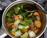 Foto langkah ke 3 dari resep Shuki kuah tom yum (bumbu instan).