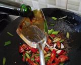 Foto langkah ke 3 dari resep Ayam goreng mentega.