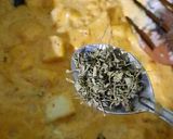 A picture of step 10 of Nawabi Paneer.