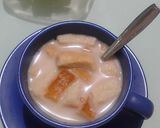 Foto langkah ke 3 dari resep Wedang (jasuro) jahe susu roti.