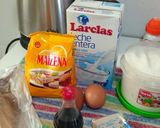 Foto del paso 1 de la receta: Natillas Islas Flotantes