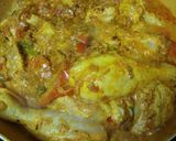 A picture of step 5 of Chicken Patiala.