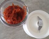 A picture of step 4 of Homemade red gel colour with beetroot.
