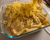 A picture of step 5 of Salmon Mac and Cheese 🧀🐟🍲.