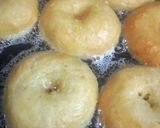 Foto langkah ke 3 dari resep Donat Kentang (tabur gula palem).