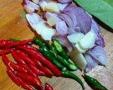 Foto langkah ke 1 dari resep Sayur Asem Favorit Keluarga.