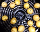 Hình bước làm 1 của món Bò Beefsteak(Bò Áp Chảo)