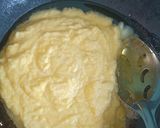 A picture of step 1 of Moong dall ka halwa.
