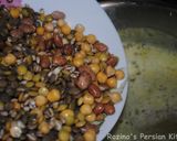 A picture of step 7 of Omaj soup آش اوماج تبریزی.