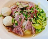 รูปขั้นตอนการทำที่ 4 ของ หมักเนื้อให้นุ่มอย่างโปรร้านก๋วยเตี๋ยวเนื้อสด