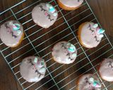 Foto langkah ke 12 dari resep Donat Labu Kuning Unicorn Tanpa Ulen 🍩🎃🦄.