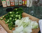 Foto del paso 2 de la receta: Encurtido de chiles jalapeños y cebolla blanca 🤤 ✔