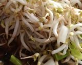 Foto langkah ke 3 dari resep Tumis Tahu Tauge.