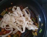 Foto langkah ke 6 dari resep Kwetiaw Goreng.