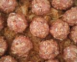 Savanyúkáposztás húsgombóc recept fázis 2 fotója