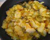 Foto del paso 4 de la receta: Patatas Panadera con Salsilla al Ajillo y Pistachos
