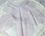 Foto del paso 1 de la receta: Empanada de pavo y queso
