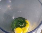 Foto del paso 1 de la receta: Omelette de espinaca con tomate💚