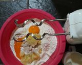 Foto langkah ke 1 dari resep Donat kentang.