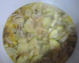 Foto del paso 6 de la receta: Crema de calabacín albino con hinojo y virutas de queso de cabra