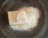 Foto del paso 1 de la receta: Rosca o cremona. Ideal para el mate