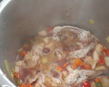Foto del paso 4 de la receta: Conejo en salsa de peras