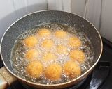 Foto langkah ke 5 dari resep Potato Balls.