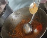 A picture of step 5 of Shahi paneer.