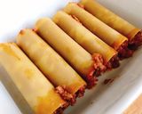 Hình bước làm 1 của món Mì Ống Cannelloni Nhồi Sốt Bò Bằm Bolognese Phủ Phô Mai Đút Lò